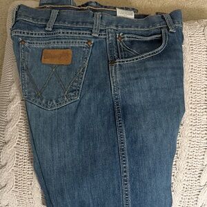 Wrangler Men's Blue Bootcut Jeans